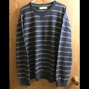 Nautica Crewneck Sweater!